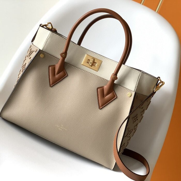 Louis Vuitton M57728 On My Side PM 30cm – product image 1